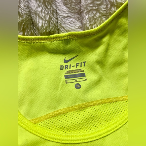 Nike Dri-Fit High Visibility Running Tank *See Photos - Picture 4 of 7